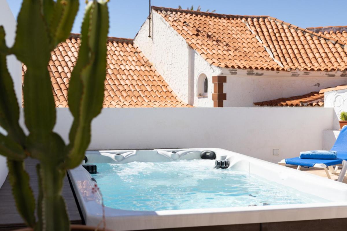 Casa Naranja - Heated Pool - Bbq - Terrace - Free Wifi - Child & Pet-Friendly - 3 Bedrooms - 6 People Порис-де-Абона Экстерьер фото