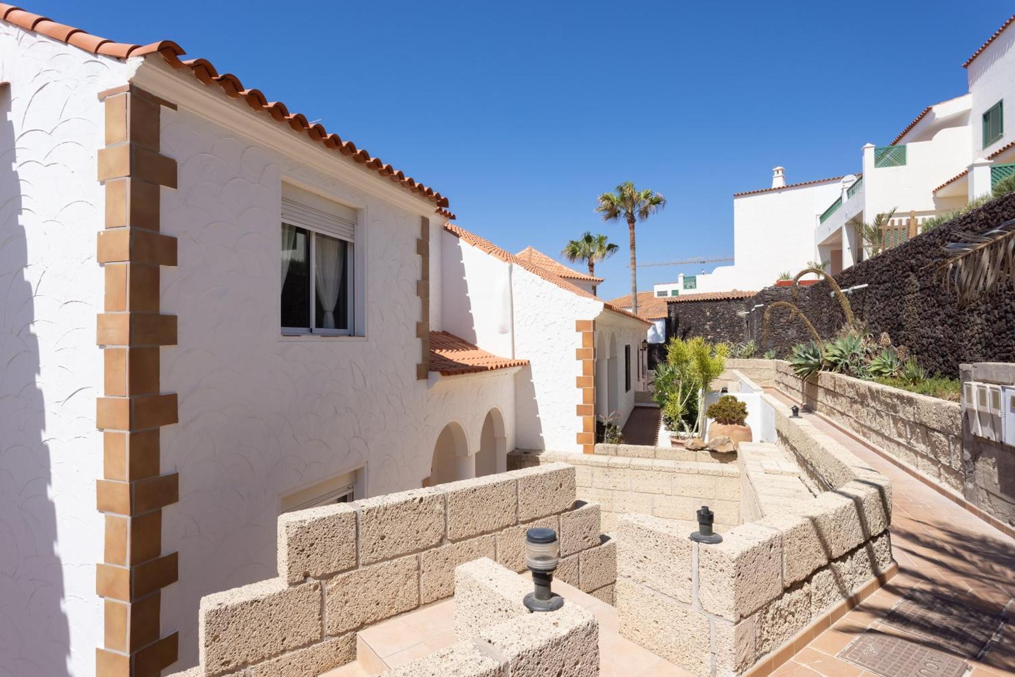 Casa Naranja - Heated Pool - Bbq - Terrace - Free Wifi - Child & Pet-Friendly - 3 Bedrooms - 6 People Порис-де-Абона Экстерьер фото