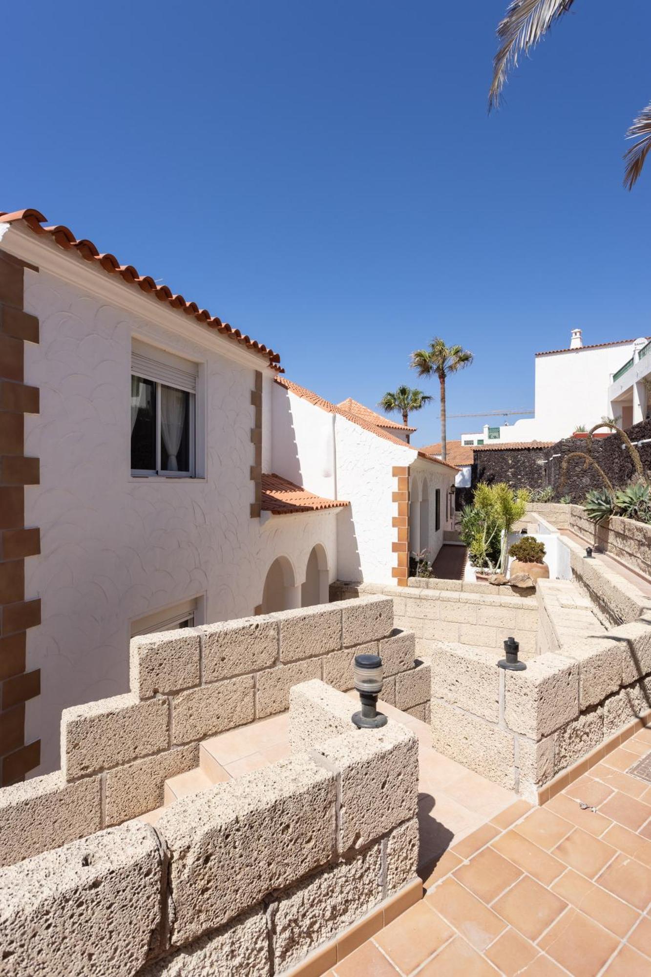 Casa Naranja - Heated Pool - Bbq - Terrace - Free Wifi - Child & Pet-Friendly - 3 Bedrooms - 6 People Порис-де-Абона Экстерьер фото